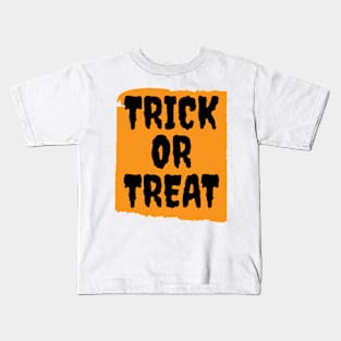 trick or treat t shirt Kids T-Shirt